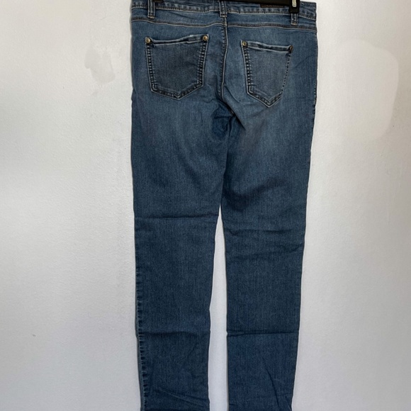 💛 SALE (2/$30) LC Lauren Conrad Straight Leg Skinny Jeans (2) - Picture 4 of 4